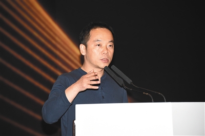 馮鑫：減持暴風(fēng)魔鏡“我們很痛”